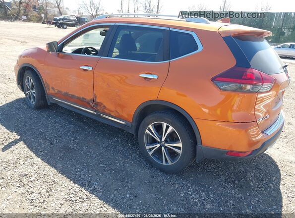 5N1AT2MV9JC800644 2018 NISSAN ROGUE Orange 