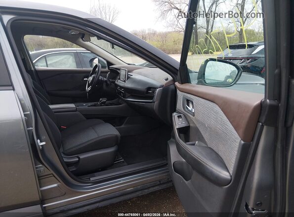 5N1BT3BA0PC898756 2023 NISSAN ROGUE Gray Vista interior delantera