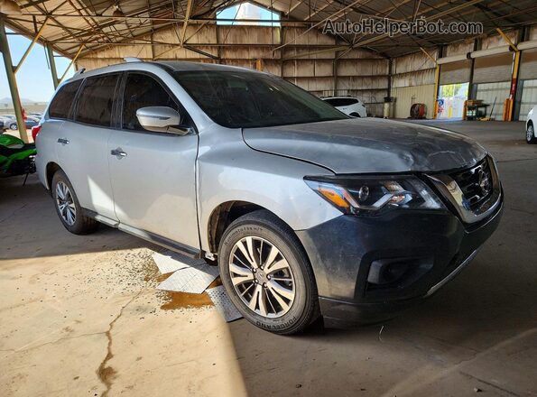 5N1DR2MM0JC625946 2018 NISSAN PATHFINDER Silver Front right