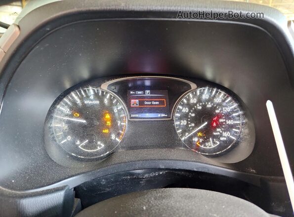 5N1DR2MM0JC625946 2018 NISSAN PATHFINDER Silver Instrument cluster view