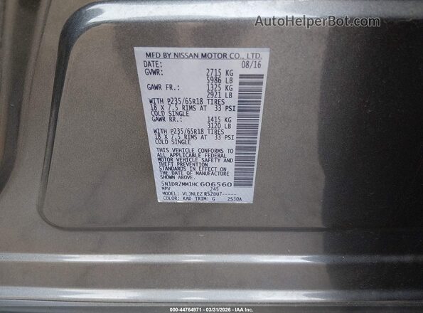 5N1DR2MM1HC606560 2017 NISSAN PATHFINDER Gray ძრავის განყოფილების ხედი