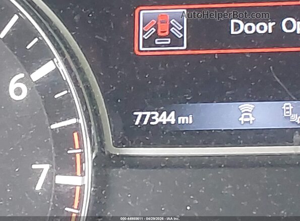 5N1DR2MM1JC674489 2018 NISSAN PATHFINDER Gray 