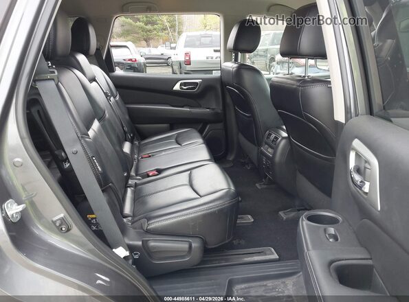 5N1DR2MM1JC674489 2018 NISSAN PATHFINDER Gray Vista de la etiqueta del VIN