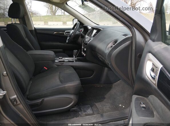 5N1DR2MM3HC655601 2017 NISSAN PATHFINDER Gray Widok wnętrza z przodu