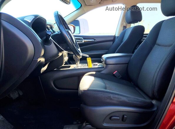 5N1DR2MM4JC652034 2018 NISSAN PATHFINDER Burgundy Front interior view
