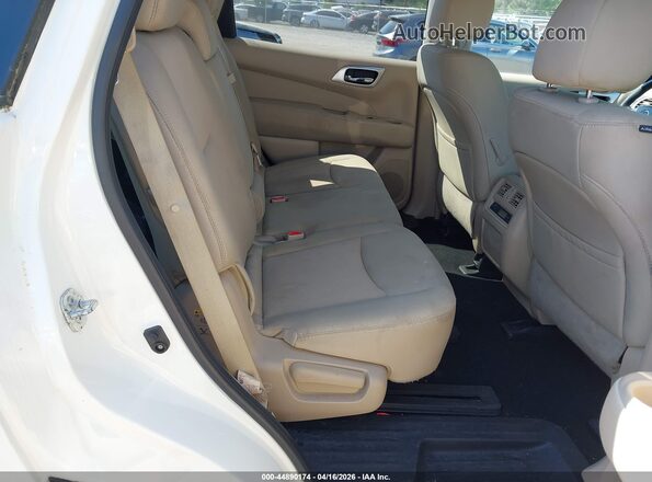 5N1DR2MM5HC660301 2017 NISSAN PATHFINDER White VIN կոդի պիտակի տեսք