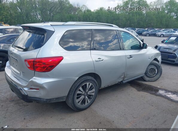 5N1DR2MM8HC657117 2017 NISSAN PATHFINDER Серебряный 