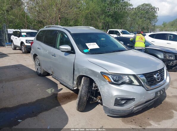 5N1DR2MM8HC657117 2017 NISSAN PATHFINDER Серебряный 