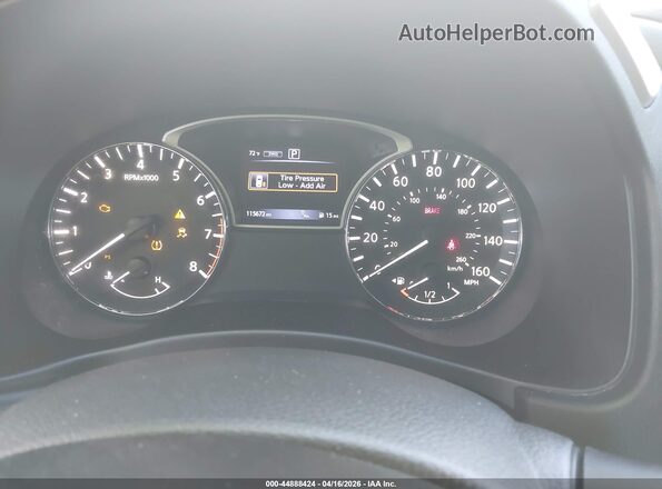 5N1DR2MM9HC644585 2017 NISSAN PATHFINDER White Հետևի նստատեղերի տեսք