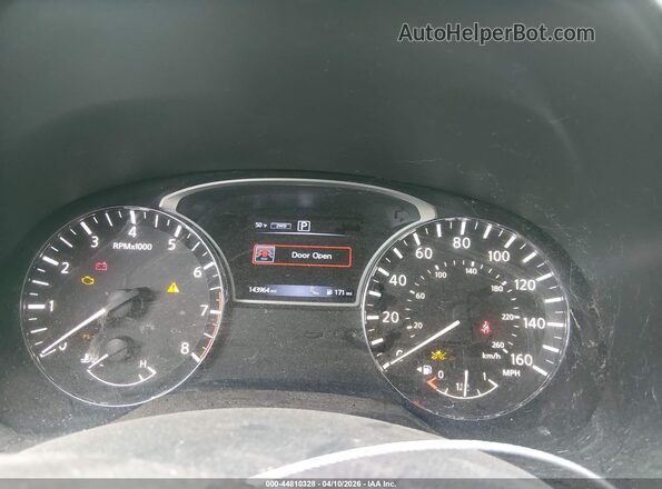 5N1DR2MMXHC602085 2017 NISSAN PATHFINDER Red უკანა სავარძლების ხედი