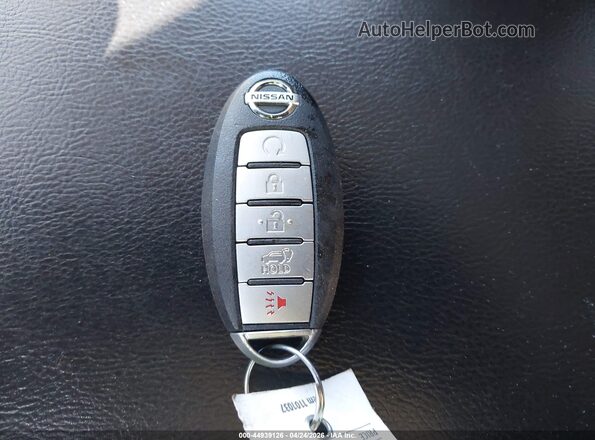 5N1DR2MMXJC647193 2018 NISSAN PATHFINDER White Dashboard view