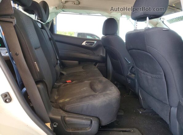 5N1DR2MN2JC619073 2018 NISSAN PATHFINDER Белый Вид задних сидений