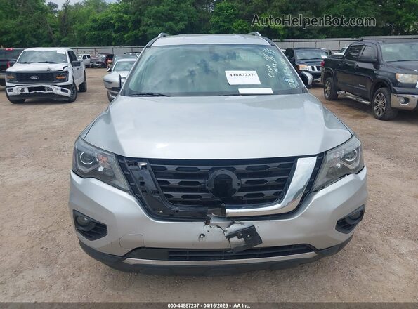 5N1DR2MN3HC650312 2017 NISSAN PATHFINDER Silver Вид щитка приладів