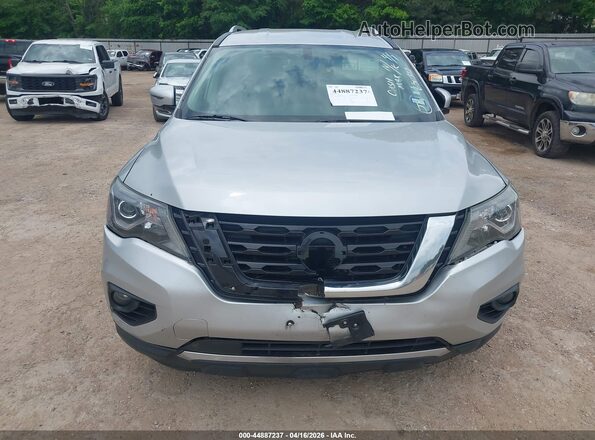 5N1DR2MN3HC650312 2017 NISSAN PATHFINDER Silver Вид спереду