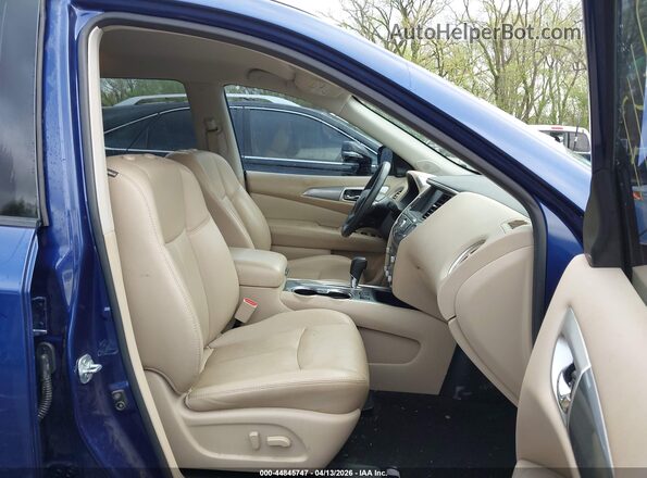 5N1DR2MN5HC603055 2017 NISSAN PATHFINDER Navy Вид салону спереду