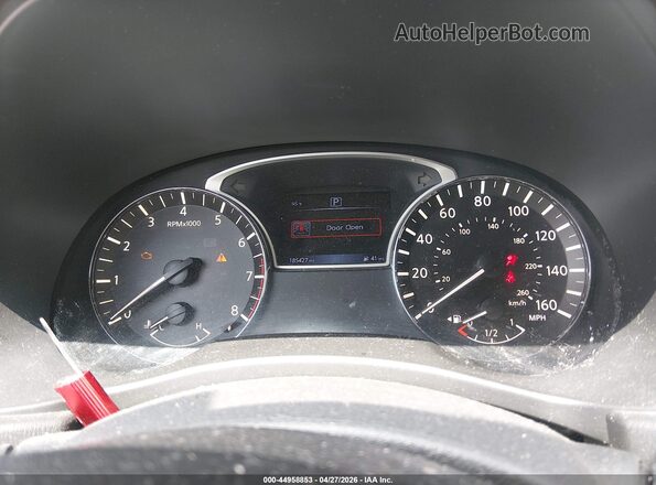 5N1DR2MN6HC666178 2017 NISSAN PATHFINDER Gray Հետևի նստատեղերի տեսք