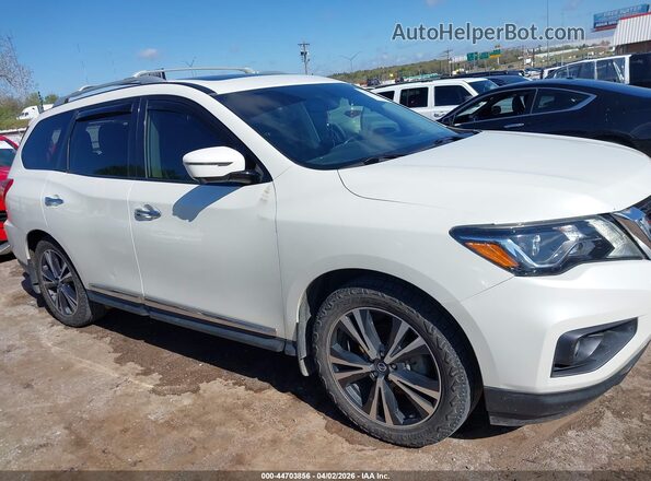 5N1DR2MN7JC657186 2018 NISSAN PATHFINDER White Widok wnętrza z tyłu