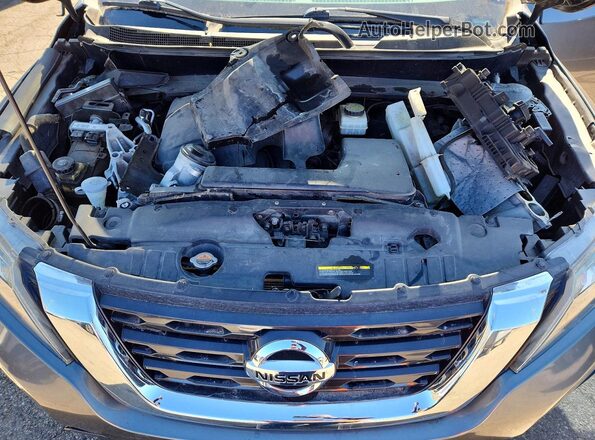 5N1DR2MN8HC629858 2017 NISSAN PATHFINDER Gray Widok komory silnika