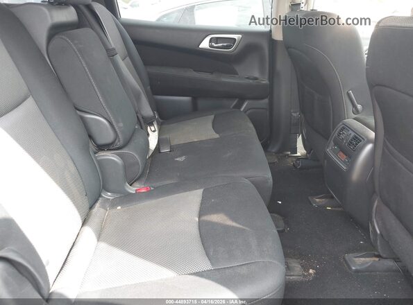 5N1DR2MN9HC657605 2017 NISSAN PATHFINDER Black VIN sticker view