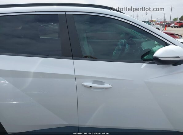 5NMJB3AEXNH006048 2022 HYUNDAI TUCSON White Vista interior de 360 grados