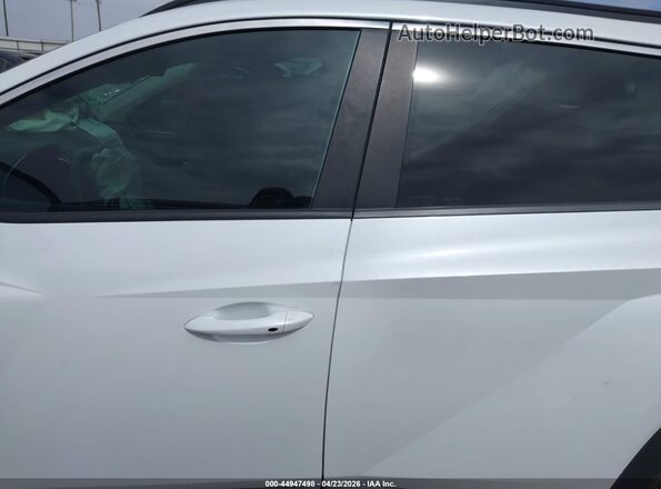5NMJB3AEXNH006048 2022 HYUNDAI TUCSON White 