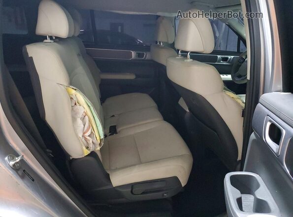 5NMP1DGL3RH027449 2024 HYUNDAI SANTA Silver Widok wnętrza z tyłu