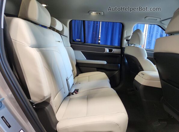 5NMP24GL5TH169015 2026 HYUNDAI SANTA Silver Vista interior trasera