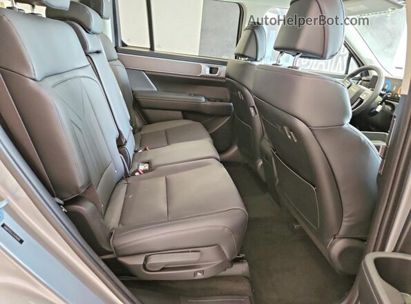 5NMP2DGL3TH210404 2026 HYUNDAI SANTA Silver Vista interior trasera