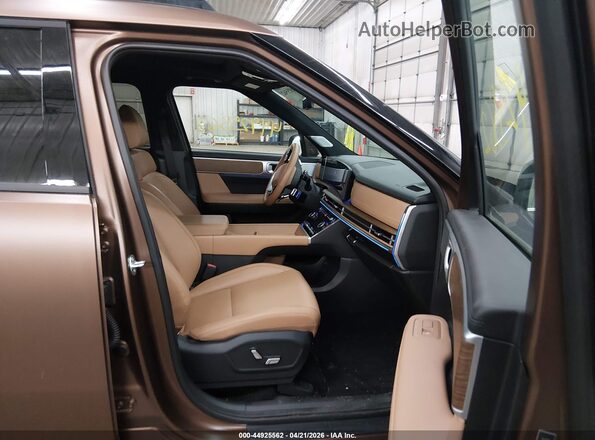 5NMP3DG17SH065250 2025 HYUNDAI SANTA FE HYBRID Brown Вид салону спереду