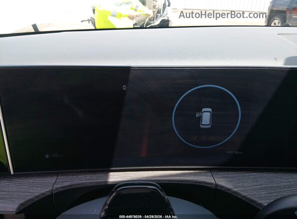 5NMP44GL0RH026654 2024 HYUNDAI SANTA FE White Vista de los asientos traseros
