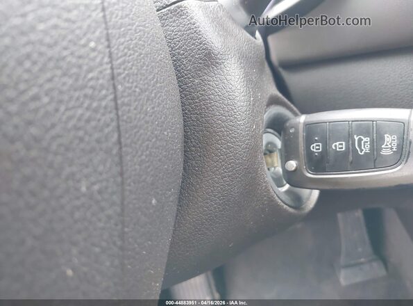5NMS2CAD0KH049255 2019 HYUNDAI SANTA FE White Vista del salpicadero