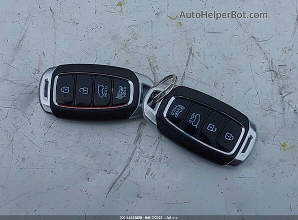 5NMS33AD8KH028084 2019 HYUNDAI SANTA FE White 