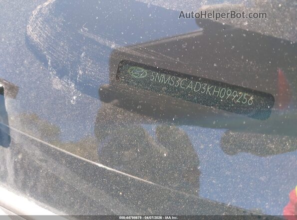 5NMS3CAD3KH099256 2019 HYUNDAI SANTA FE Silver 