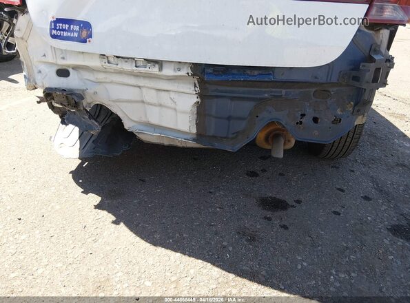 5NPD74LF5KH430021 2019 HYUNDAI ELANTRA White 