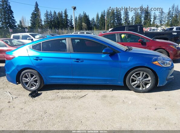 5NPD84LF0HH210324 2017 HYUNDAI ELANTRA Blue ხელსაწყოთა პანელის ხედი