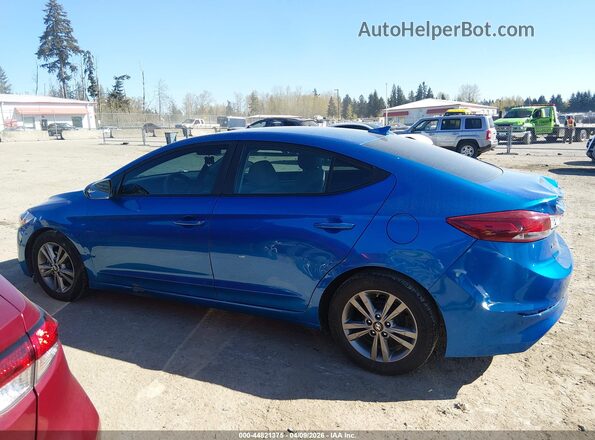 5NPD84LF0HH210324 2017 HYUNDAI ELANTRA Blue უკანა სალონის ხედი