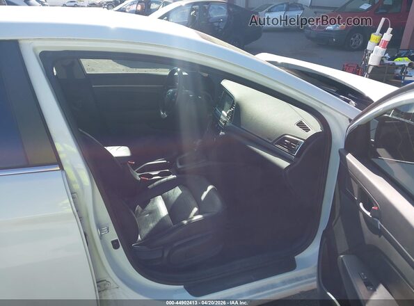 5NPD84LF0JH376851 2018 HYUNDAI ELANTRA White Vista interior delantera