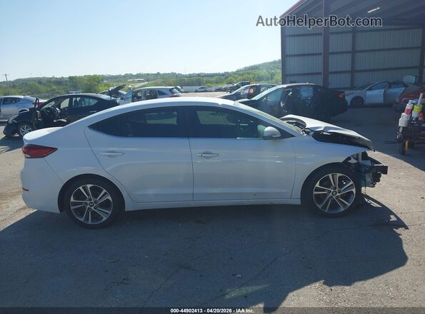 5NPD84LF0JH376851 2018 HYUNDAI ELANTRA White Vista interior trasera