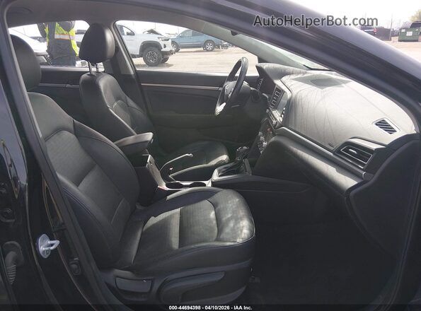 5NPD84LF0KH460668 2019 HYUNDAI ELANTRA Black Widok wnętrza z przodu