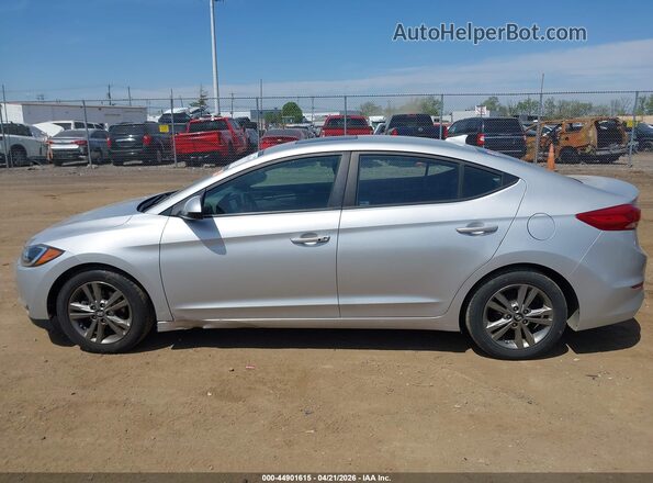 5NPD84LF1HH158489 2017 HYUNDAI ELANTRA Silver 360 interior view
