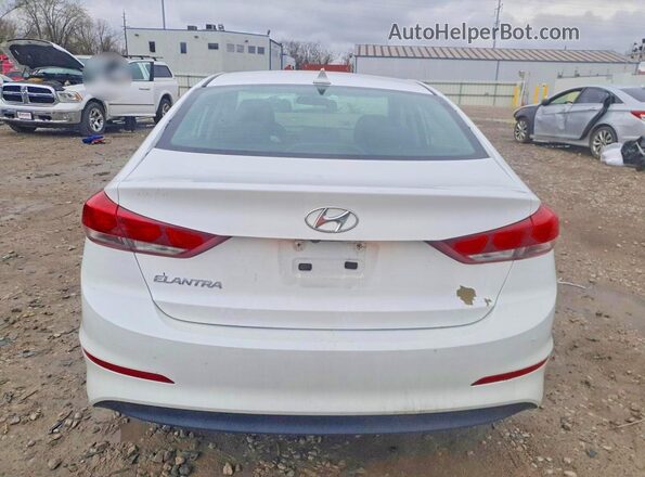 5NPD84LF1JH345706 2018 HYUNDAI ELANTRA White Widok z tyłu