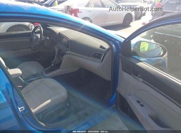 5NPD84LF2HH119622 2017 HYUNDAI ELANTRA Blue Vista interior delantera