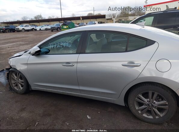 5NPD84LF2JH218687 2018 HYUNDAI ELANTRA Silver Սալոնի 360 աստիճան տեսք