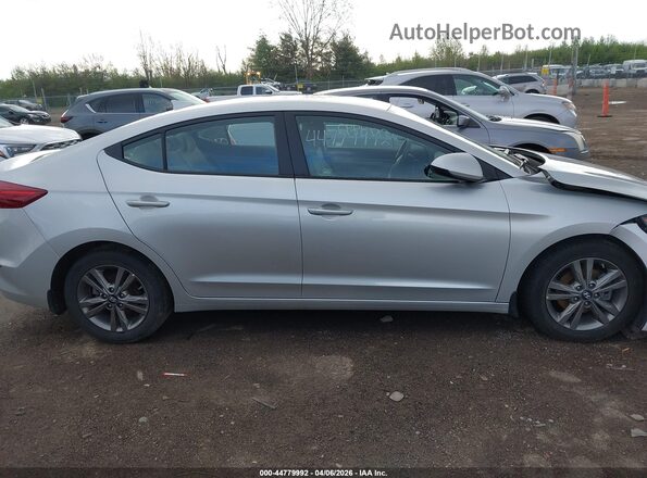 5NPD84LF2JH218687 2018 HYUNDAI ELANTRA Silver Սալոնի հետևի տեսք
