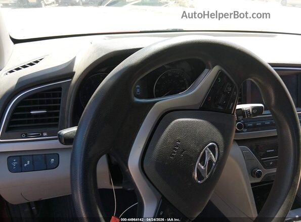 5NPD84LF3JH295231 2018 HYUNDAI ELANTRA Red Հետևի նստատեղերի տեսք
