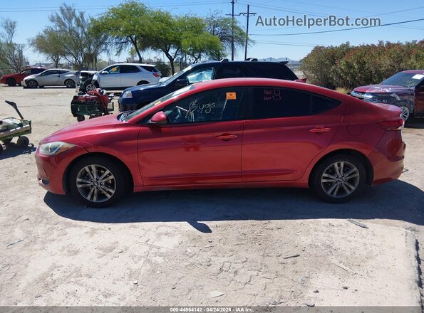 5NPD84LF3JH295231 2018 HYUNDAI ELANTRA Red Սալոնի հետևի տեսք