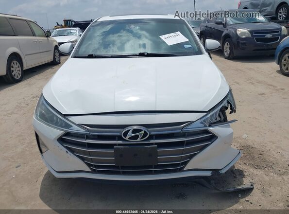 5NPD84LF4LH554991 2020 HYUNDAI ELANTRA Белый Вид щитка приборов