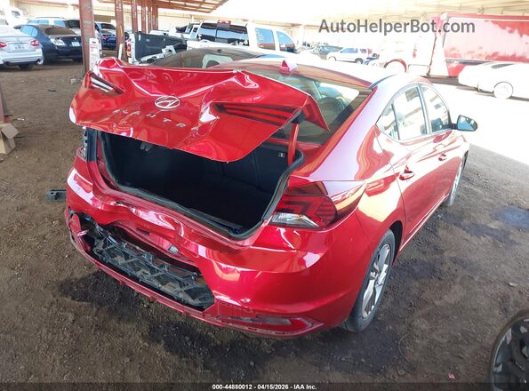 5NPD84LF4LH572052 2020 HYUNDAI ELANTRA Красный Вид спереди