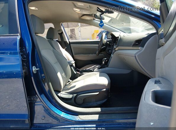 5NPD84LF4LH572634 2020 HYUNDAI ELANTRA Blue წინა სალონის ხედი