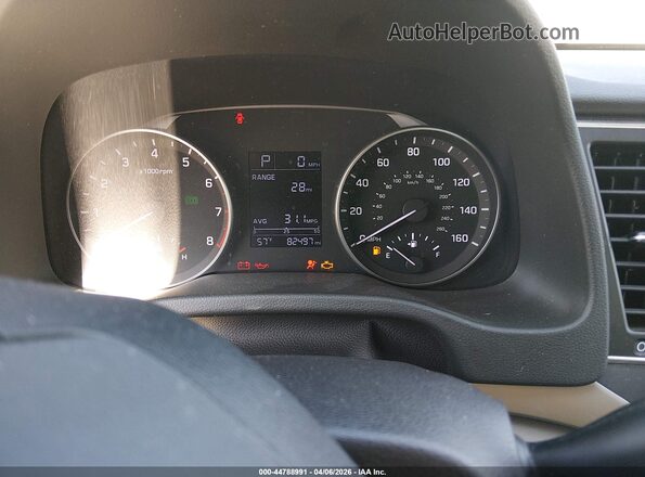 5NPD84LF5HH032295 2017 HYUNDAI ELANTRA Silver 